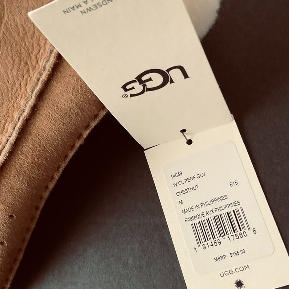 UGG Women's Classic Suede Shearling Lined Perforated Gloves NWT Size Medium - Picture 2 of 6